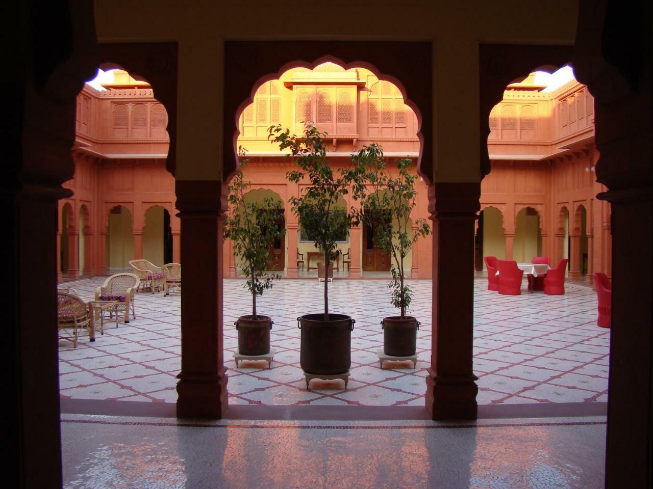 Hotel Gaj Kesri à Bikaner Extérieur photo